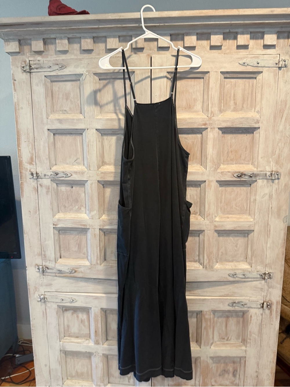 Easel Black Sleeveless Wide-Leg Jumpsuit with Pockets